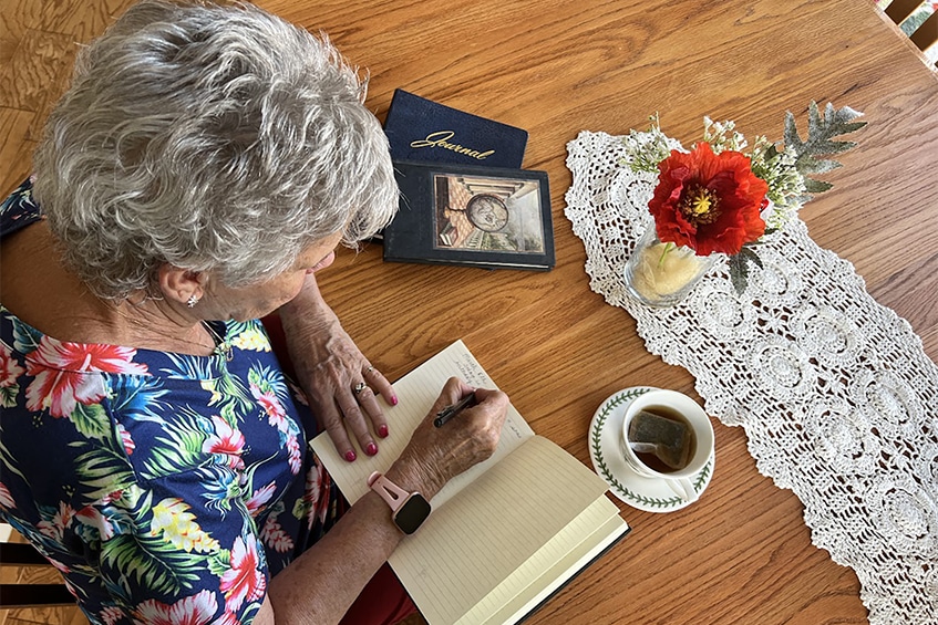 BeeHive Homes Assisted Living Benefits of Journaling